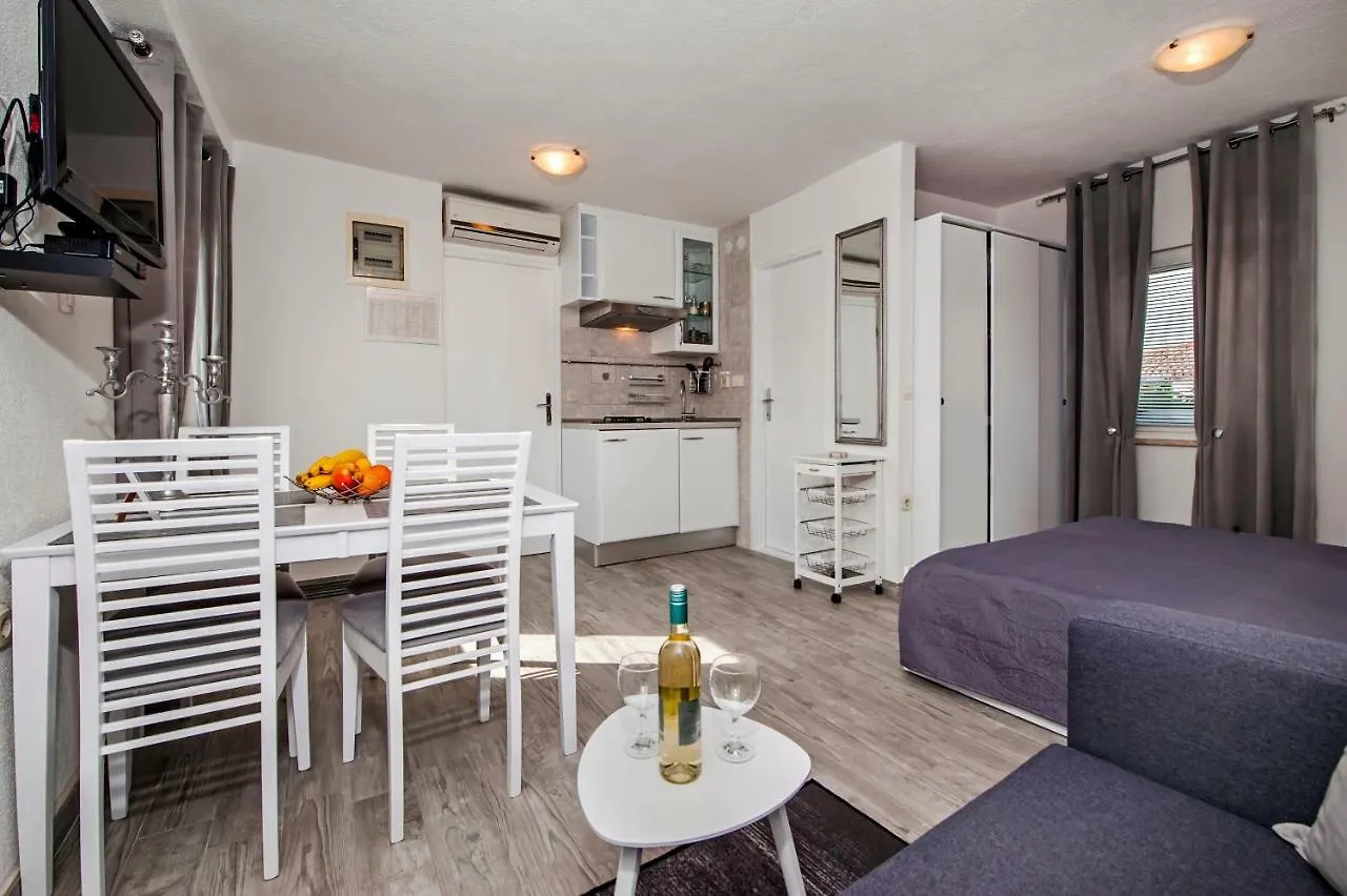 Studio Apartment Sunce Rovinj